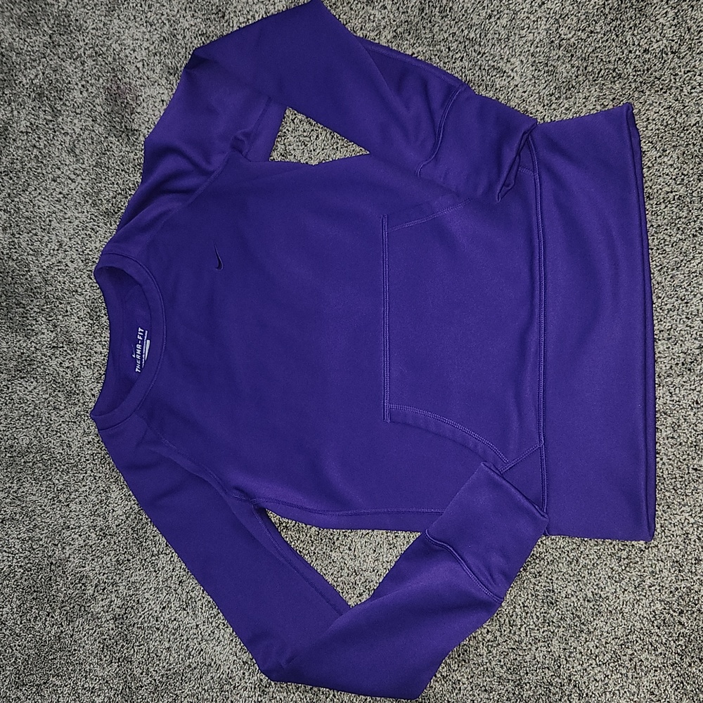 Womens Nike Therma-Fit crew neck sweatshirt XS